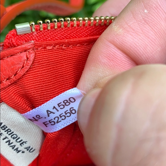 Coach Wristlet in Pebbled Red Leather - Picture 5 of 5